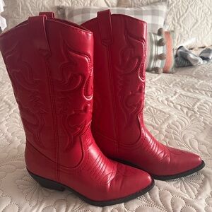 New SODA boots.  6.5